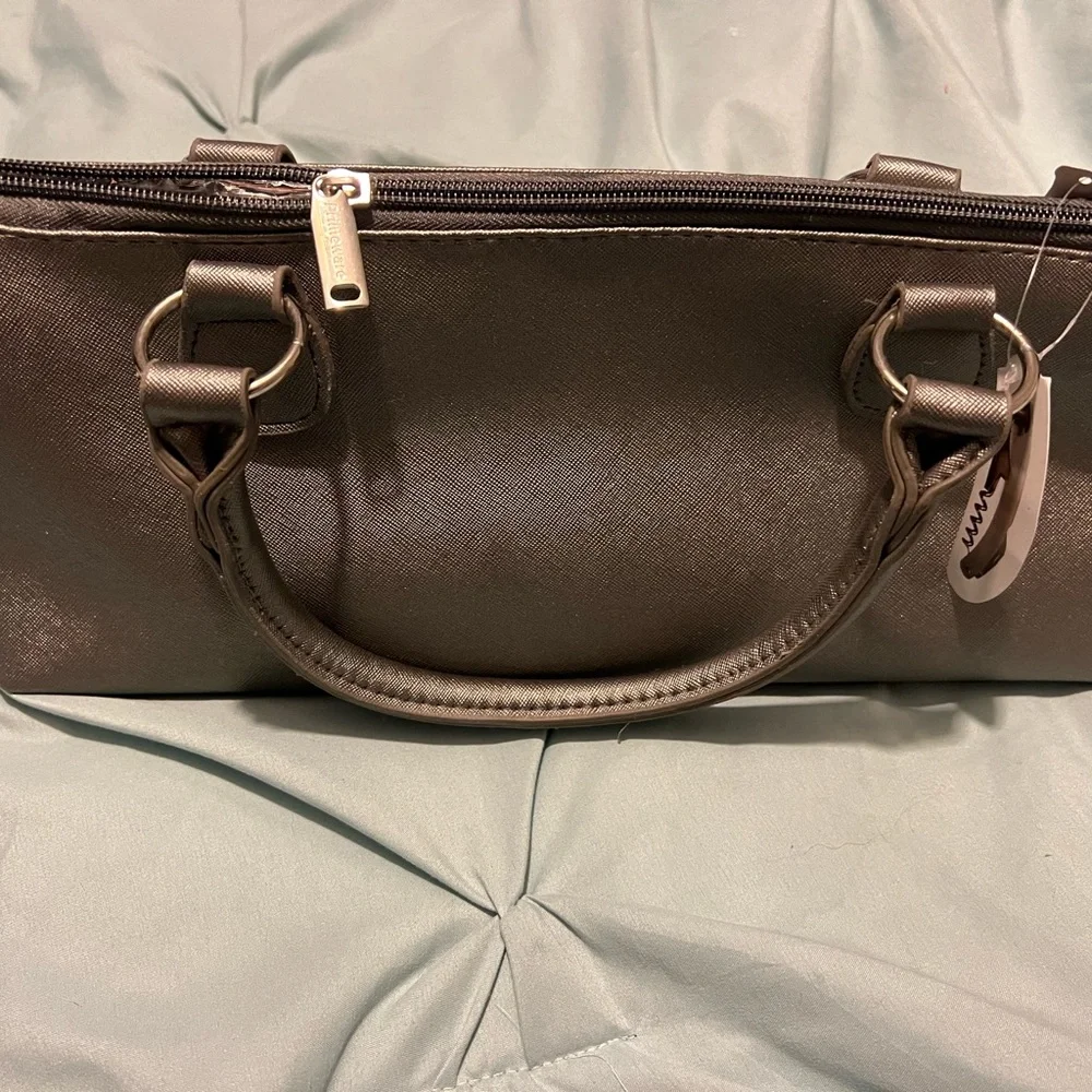 Insulated Wine Bag NWT with Wine Bottle opener included